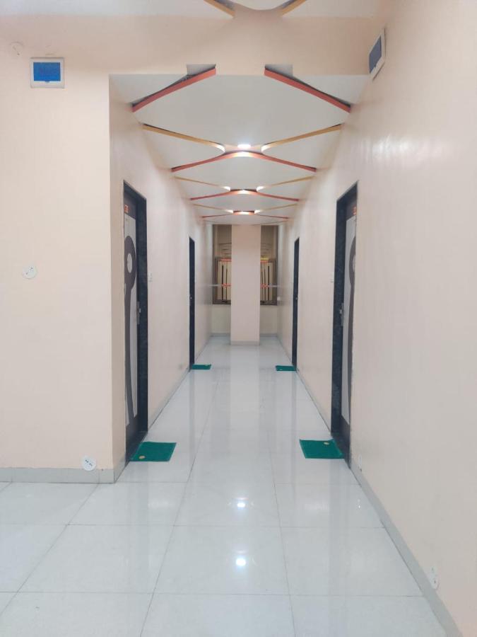 Hotel Hariram Tower Wardha Exteriér fotografie